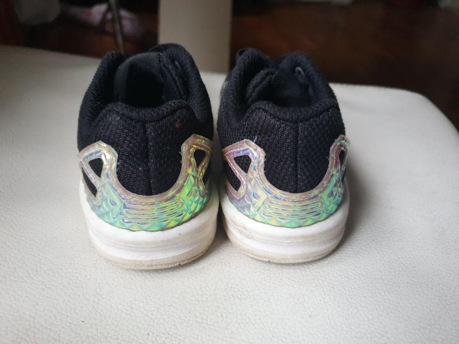 Adidas маратонки