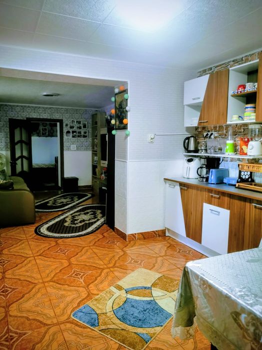 Vând casă în comuna Corbu – ideală pentru locuit sau vacanță