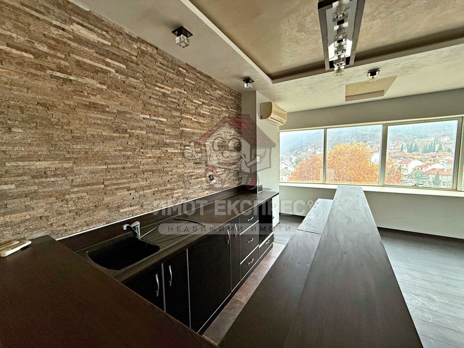 Продава се Тристаен апартамент в Асеновград - 101 кв.м за 1288 €/кв.м - Снимка #4