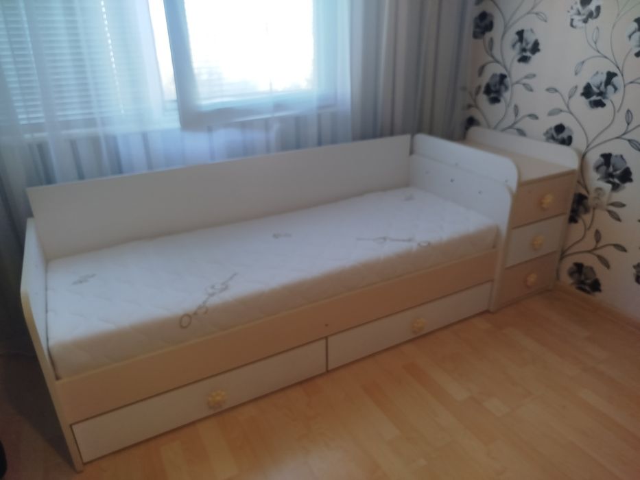 Трансформиращо се легло LORELLI-люлка