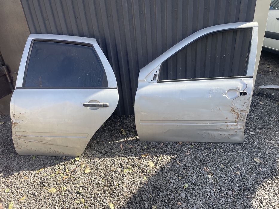 Продам кузовные детали гранта