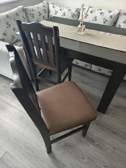 Маса +четири стола