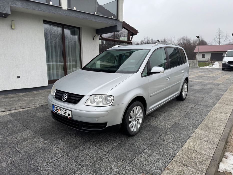 VW Touran Automată