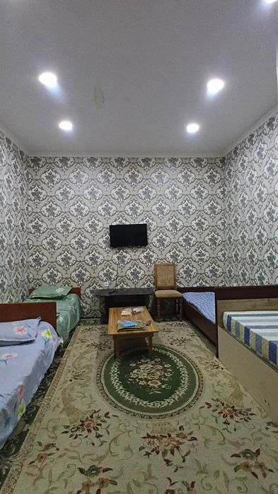 1 хона кунлик ижара 1 киши  метро машинасозларда