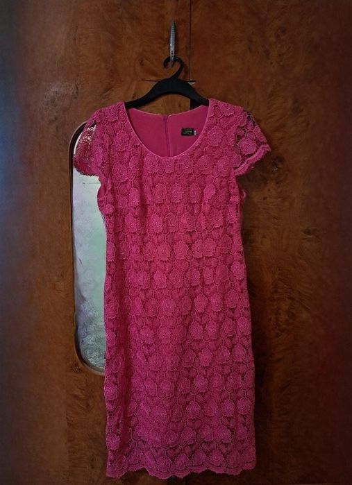 Rochie elegantă din dantelă