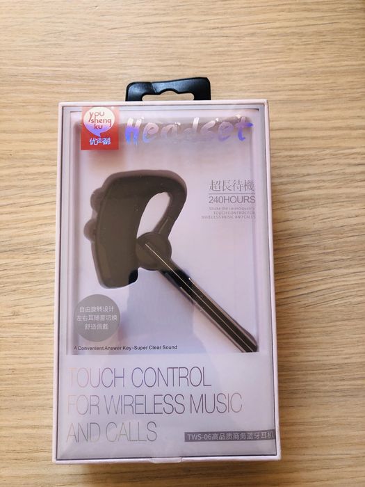 Наушник Bluetooth