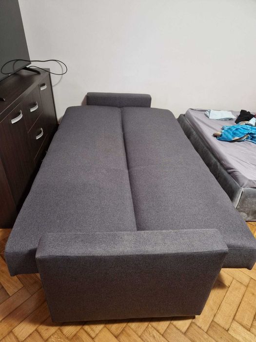 De vanzare canapea living