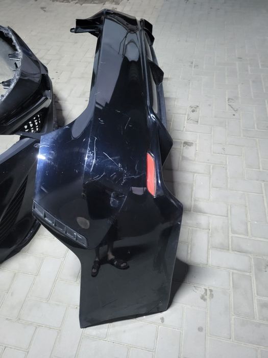 Продам бамперы 70