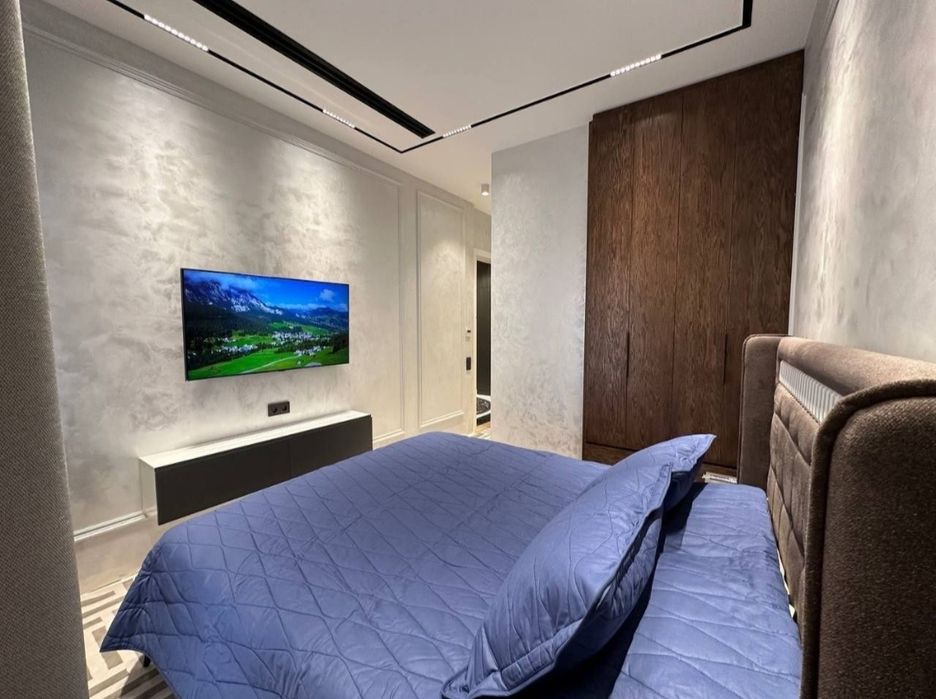 Сдаётся 3х комнатная квартира в новостройке жк парисен golden house