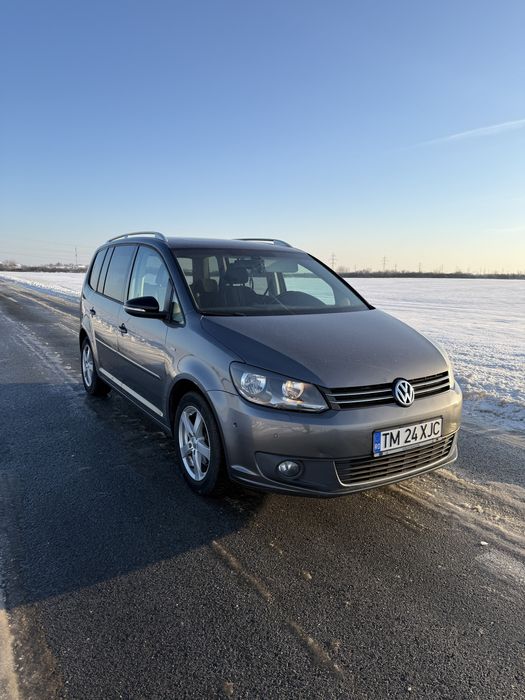 Volkswagen Touran 1.6TDI FULL!!!