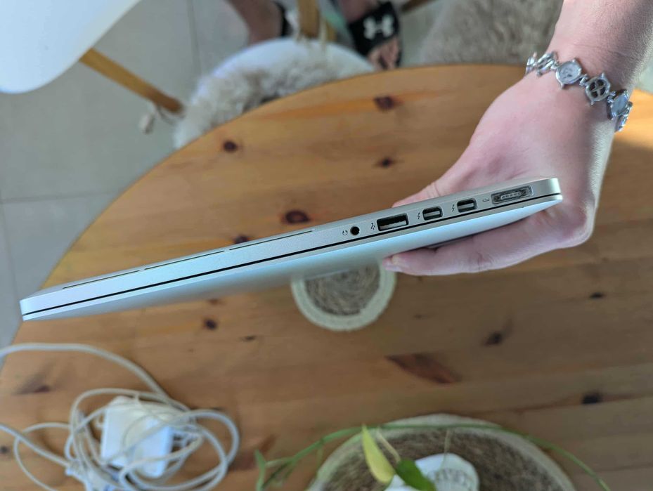 Macbook Pro 15” i7 16GB 500GB mid 2014 (baterie noua)