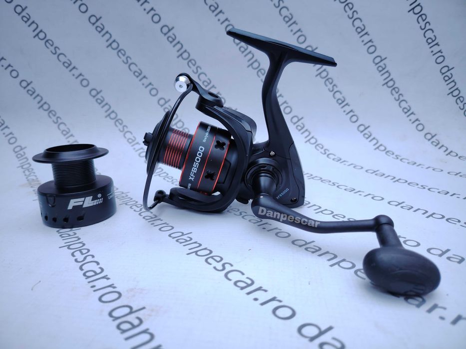 SET 4 Mulinete FL XFB5000 6 rulmenti pentru crap si tambur rezerva