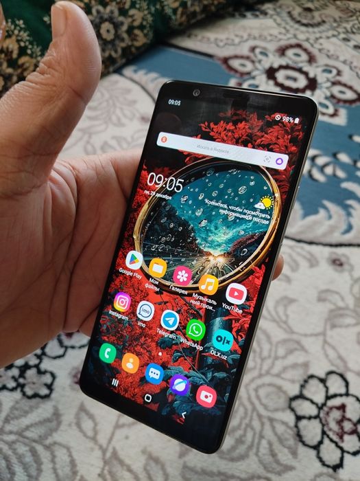 Samsung Galaxy A8 Star