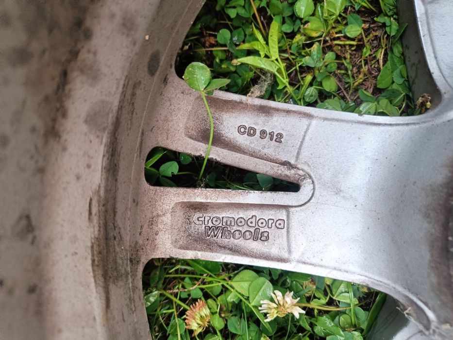 Jante R17 5x100 ( seat, golf, etc)