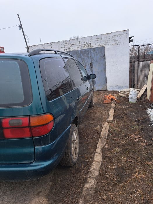 Автомобиль легковой