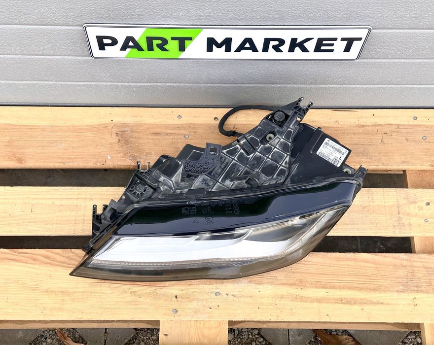 Ляв фар AUDI A7 S7 RS7 Full Led 4G8941773