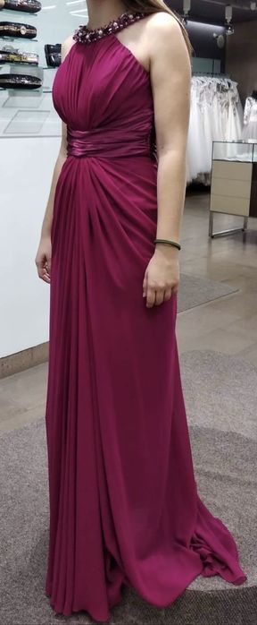 Бална рокля (официална рокля)