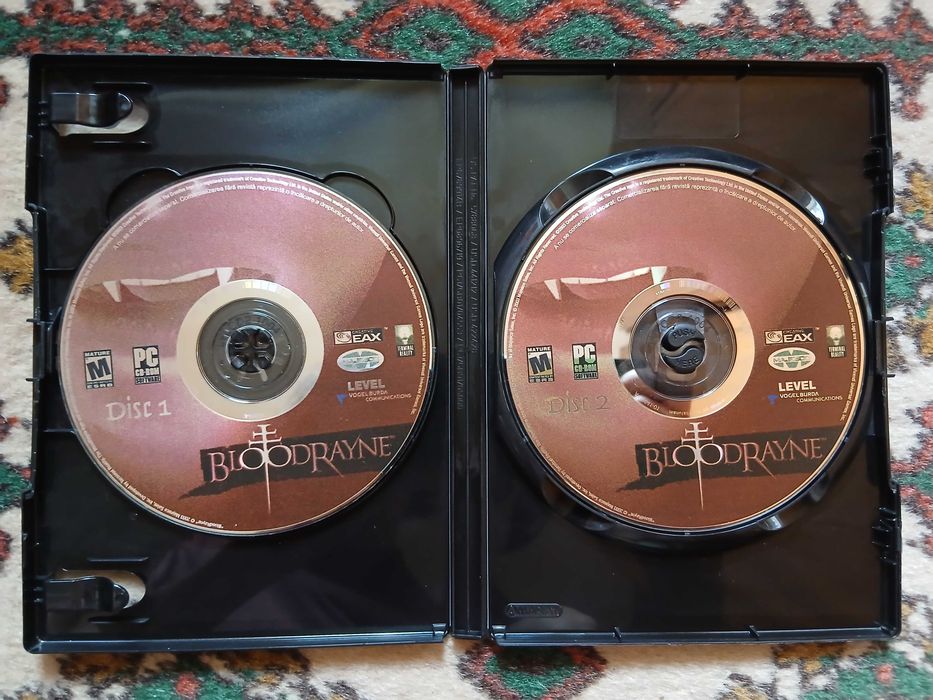 BloodRayne - joc full LEVEL (2 CD-uri)