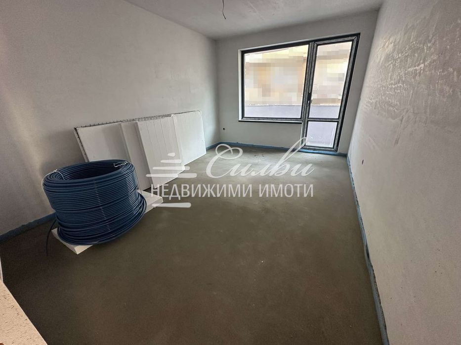 Продава се Тристаен апартамент в Търговище, Център - 114 кв.м за 1185 €/кв.м - Снимка #5