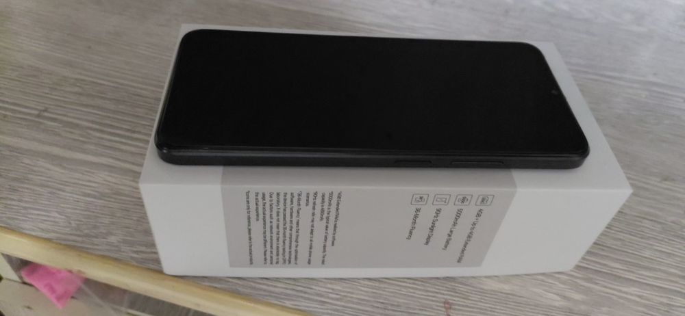 Продам телефон OPPO A 18