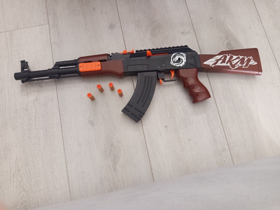 Продам автомат Калашникова