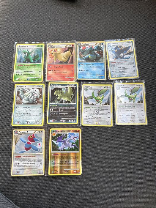 Pokemon карти оригинални