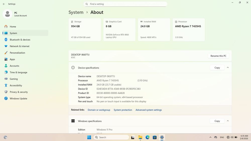 Геймърски Лаптоп Lenovo LOQ