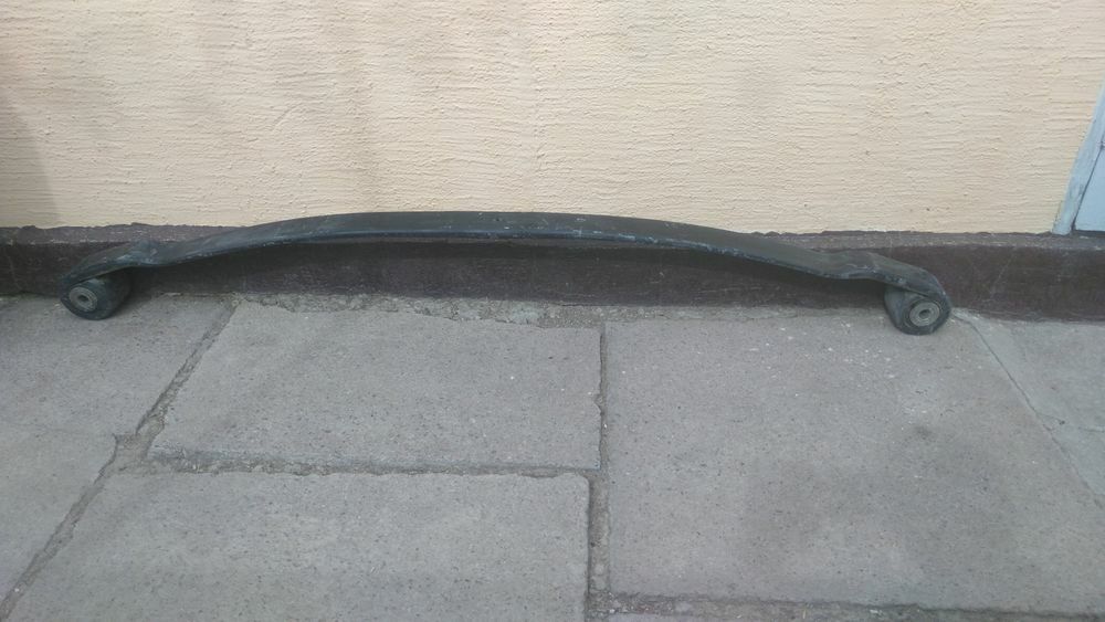 Продам рессору переднюю на man comandor