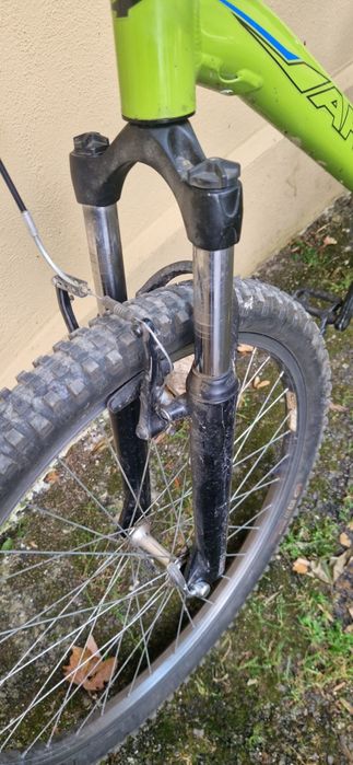 Vând bicicletă ARKUS