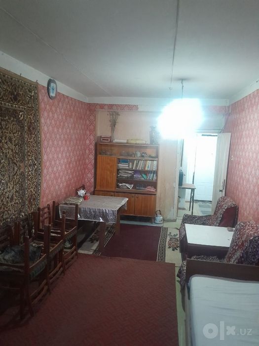 Юнусабад 19 квартал 1/8/9 (43²) продаётся квартира