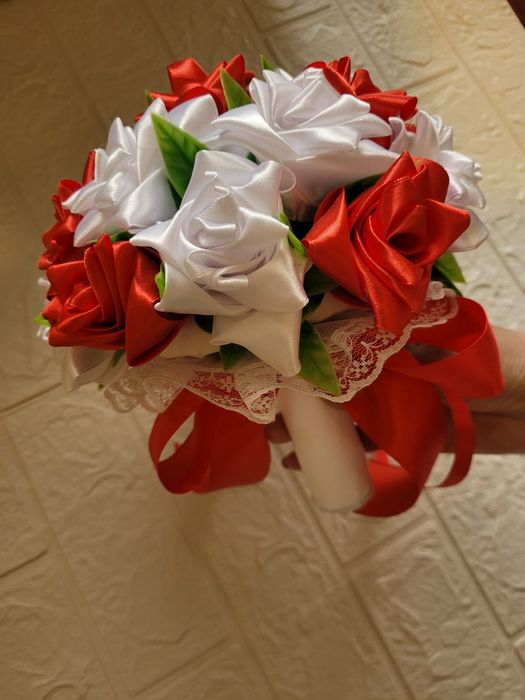 Продам букет дублёр и бутоньерки