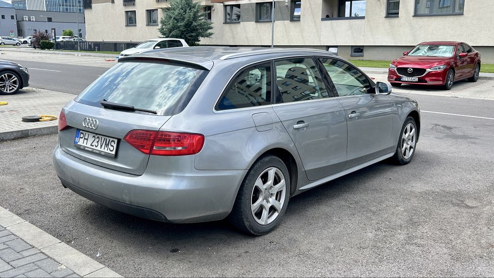 AUDI A4 Avant 2012 — imagine 4