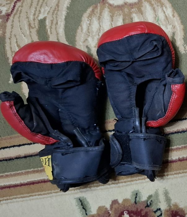 Перчатки для мма рукопашки