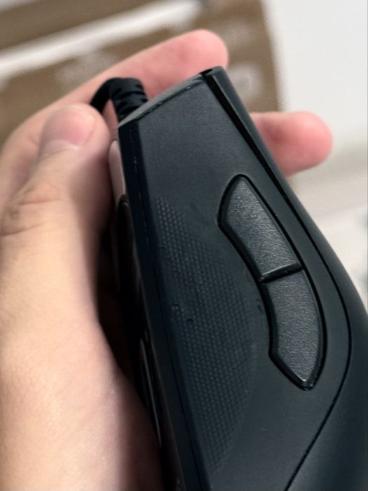 продам мышь Razer DeathAdder V2.