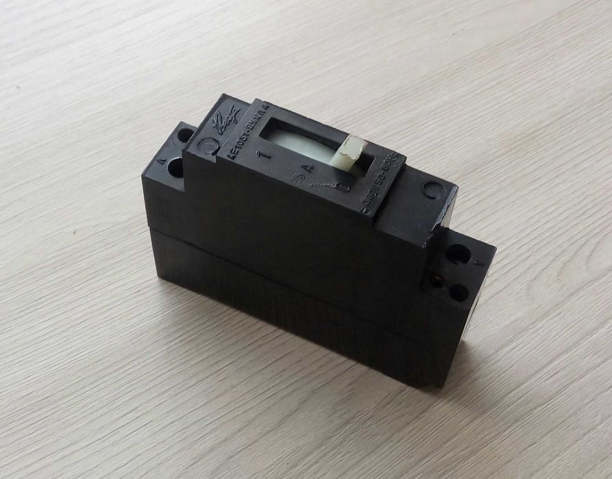 Автомат. выключатель СССР.