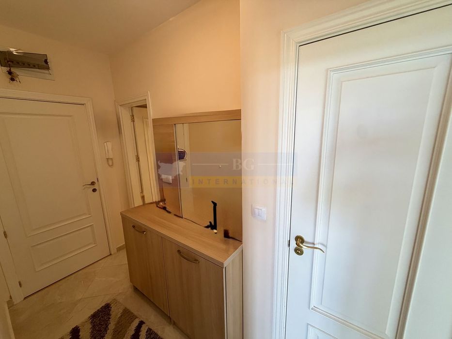 Продава се Тристаен апартамент в Черноморец - 80 кв.м за 1738 €/кв.м - Снимка #10