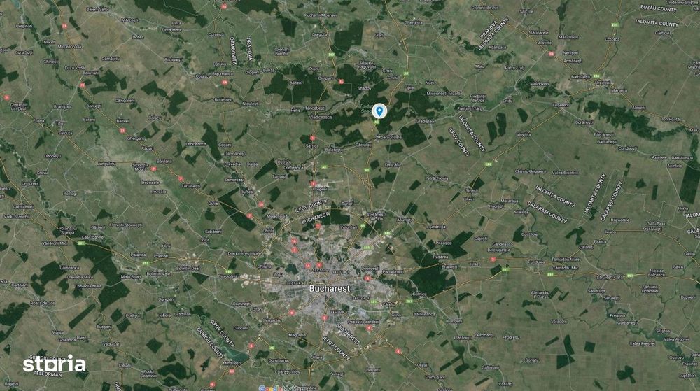 Teren intravilan 6700 mp (2200 mp si 4500 mp) cu deschidere la autostr