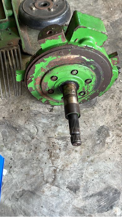 Dezmembrez combina agricola John Deere 9880 STS