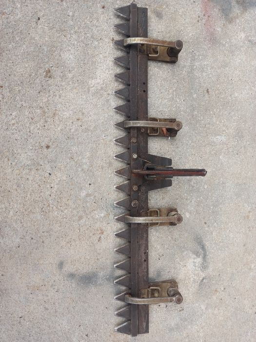 Lama/masa de taiere motocositoare