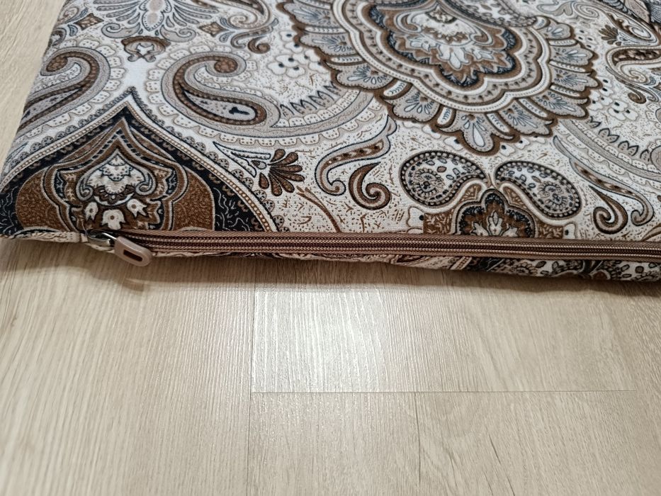 2 Корпе со съёмным чехлом