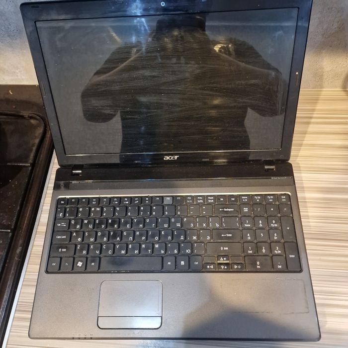 Продам ноутбук Acer.