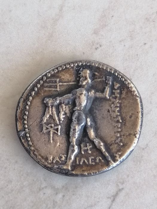 Декадрахма-копие Demetrios Poliorcète