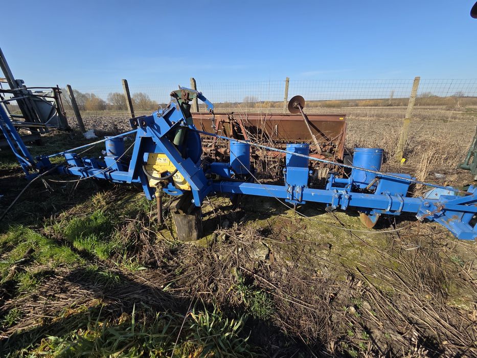 Semănătoare 6 rânduri