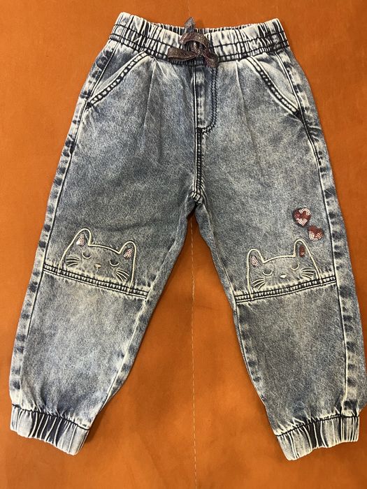 Джинсы на девочку