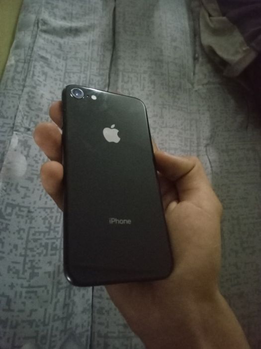 Iphone 8 64 gb 85 yokst ture tone