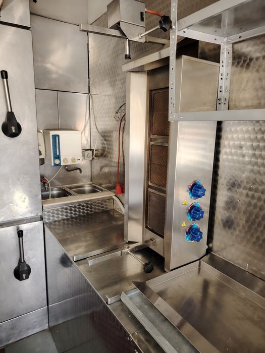 Кемпер за бързо хранене