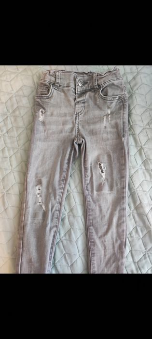 Лот на Zara и Waikiki