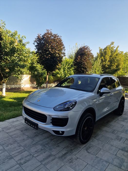 PORSCHE Cayenne 2016 — imagine 3