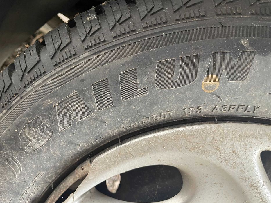 Джанти с зимни гуми SAILUN 165/70/R13 за пежо 206