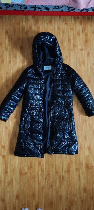 Geacă lunga lucioasa pt fete